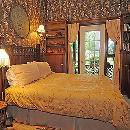 Wedgwood Manor And Glamping Retreat Crawford Bay Exterior foto