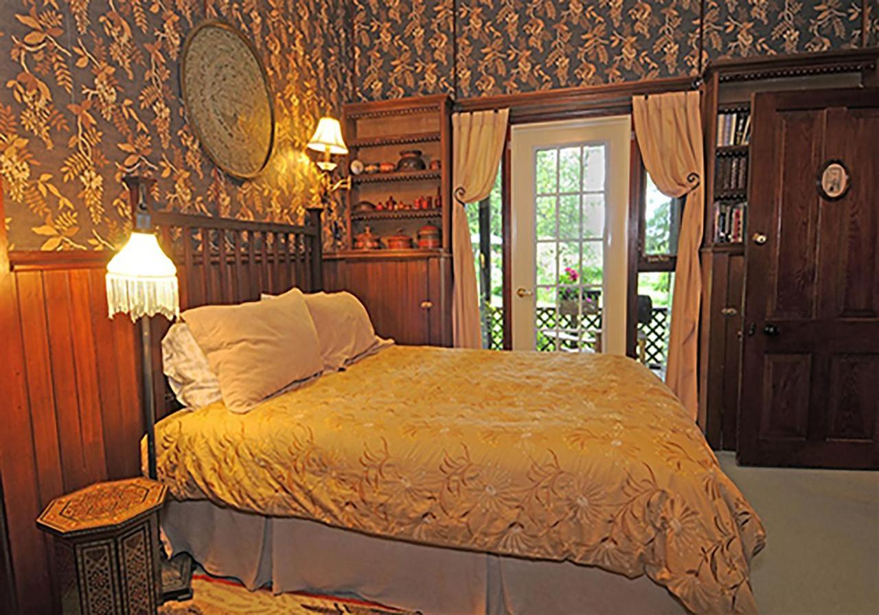 Wedgwood Manor And Glamping Retreat Crawford Bay Exterior foto